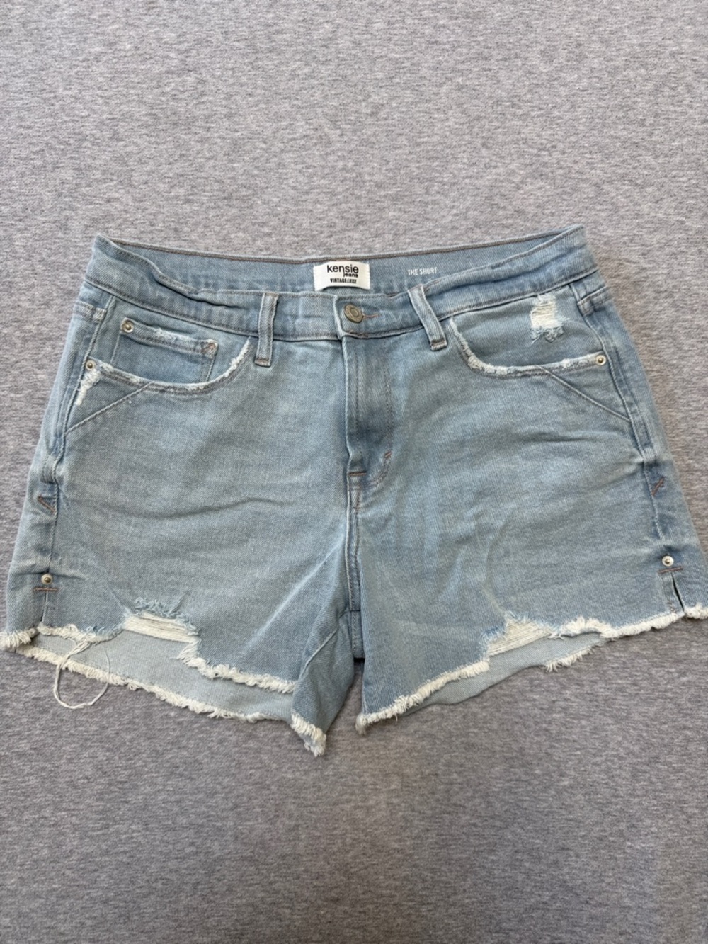 Kensie Washed Blue Frayed Hem Denim Shorts